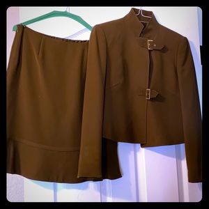 Classic yet modern brown skirt suit